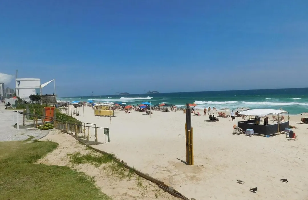 Lindo Flat Frente Mar C/ Piscina E Sauna - Brp1004-1