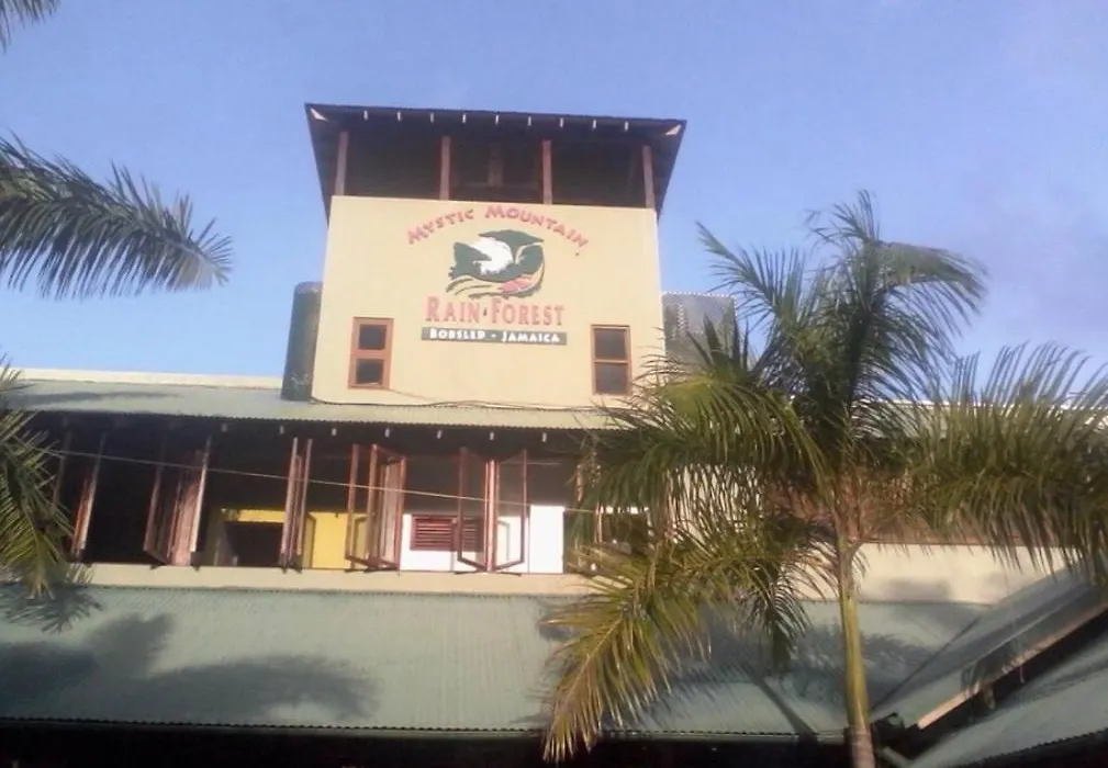 The Palms Of Mobay 1 - 3 Bedroom With Private Pool And Jacuzzi Near Montego Bay Airport And Beach Strip-1