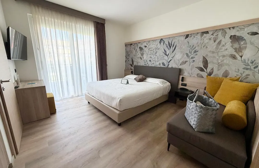 Hotel Villa Letizia-1