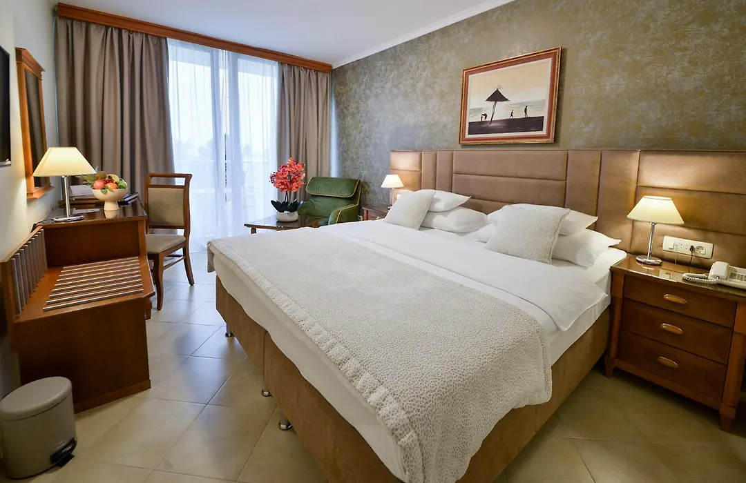 Mediteran Hotel & Resort-1