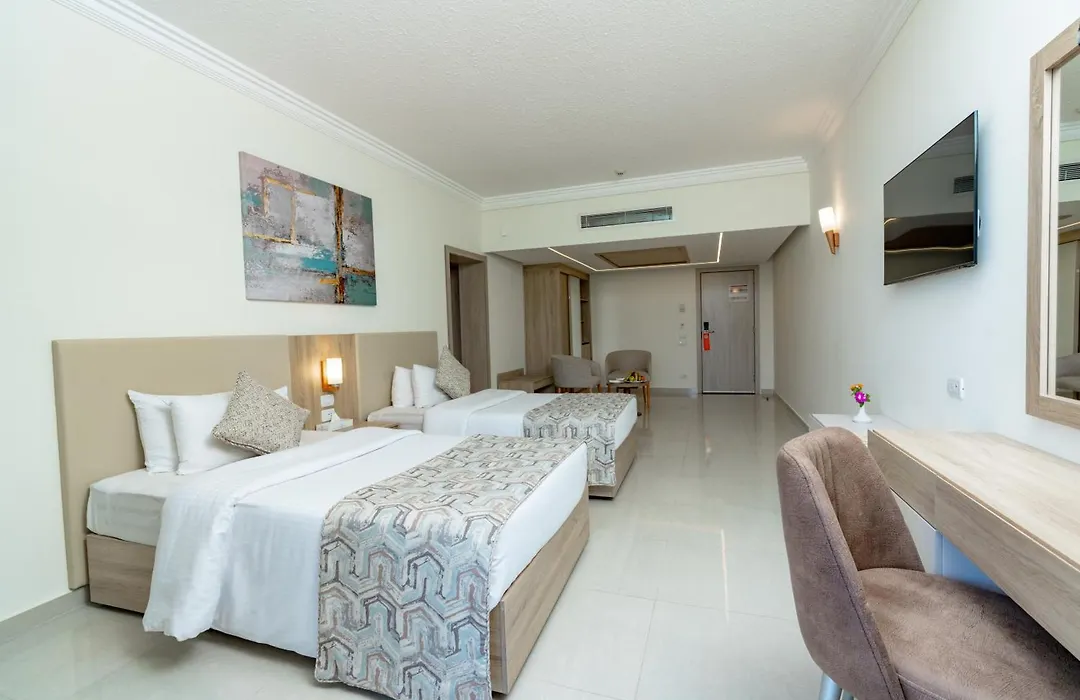 Palm Beach Resort Families And Couples Only-1
