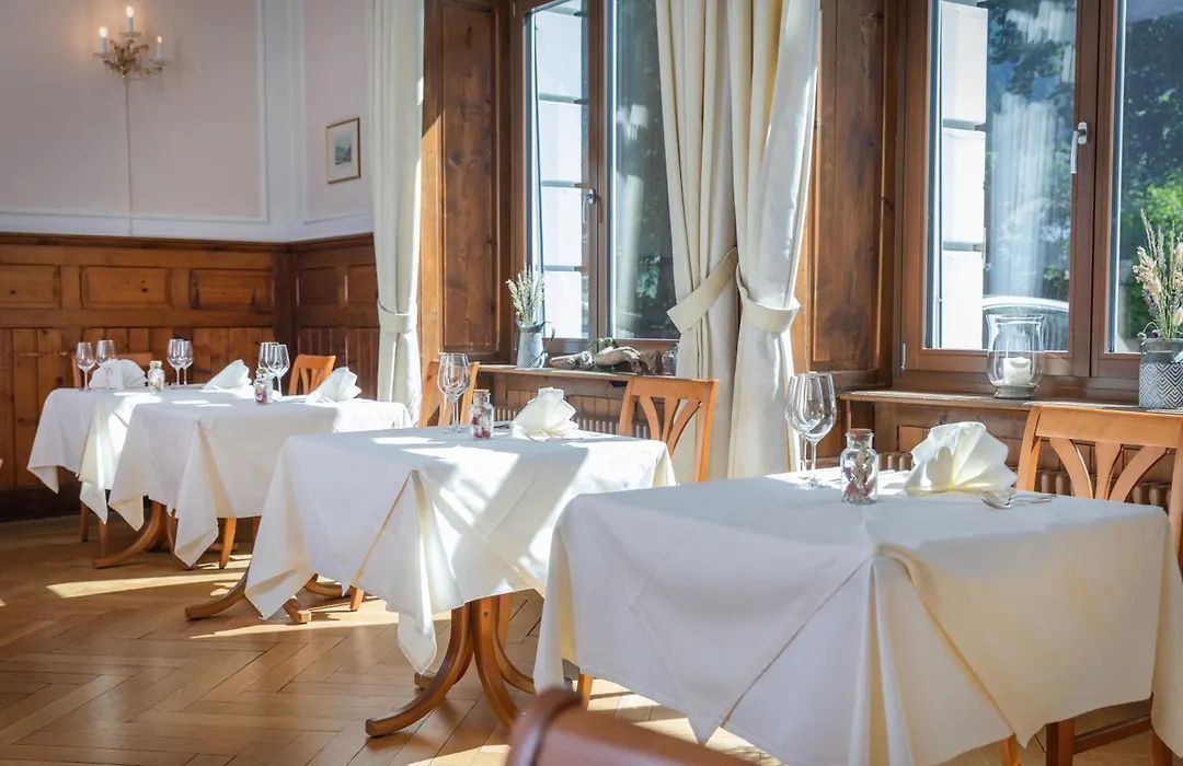 Hotel Fravi-1