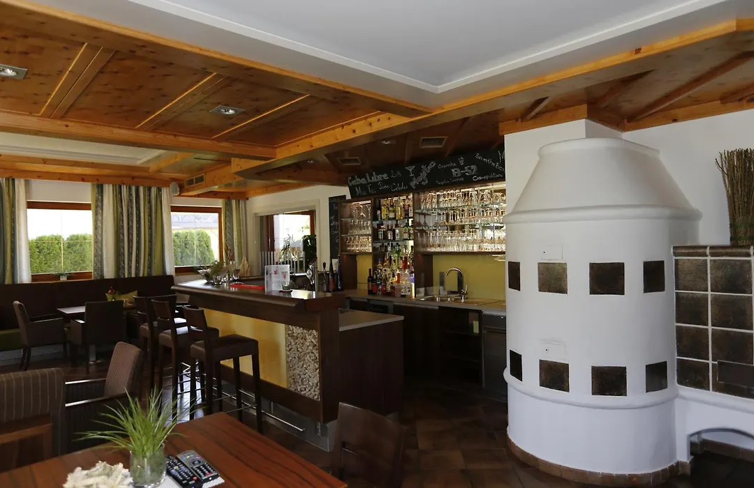 Hotel Edelweiss-1