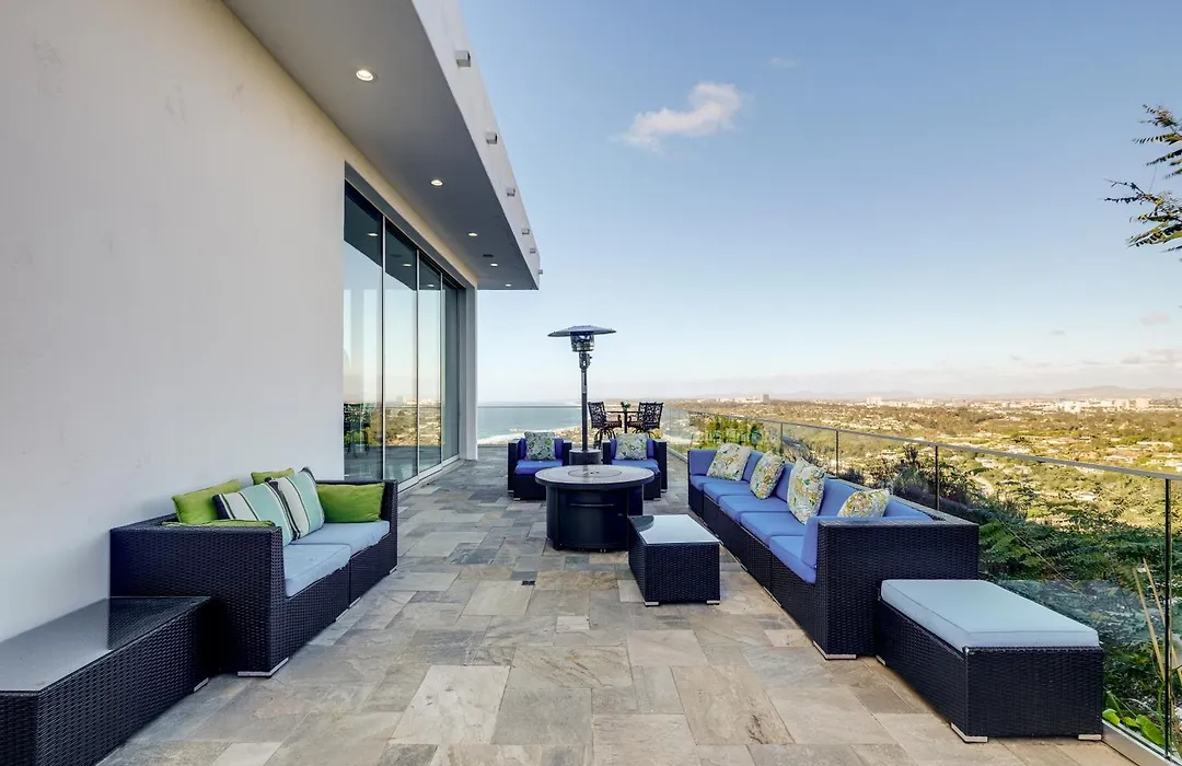 Pool & Coastline Views: Luxe La Jolla Home-1