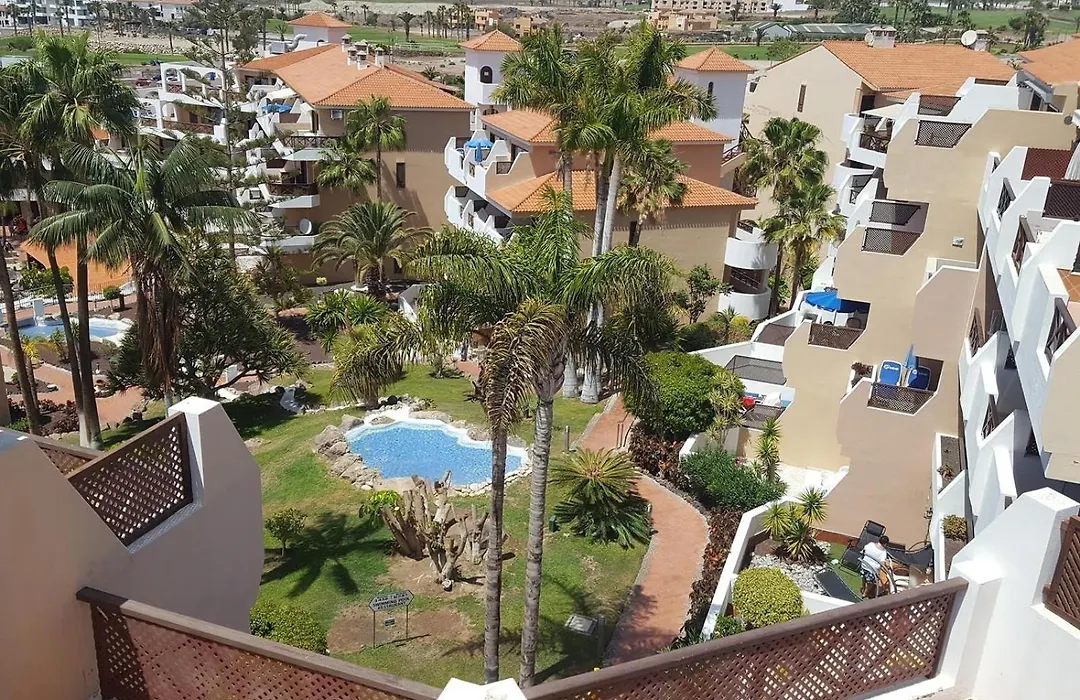 Penthouse In Golf Del Sur-1