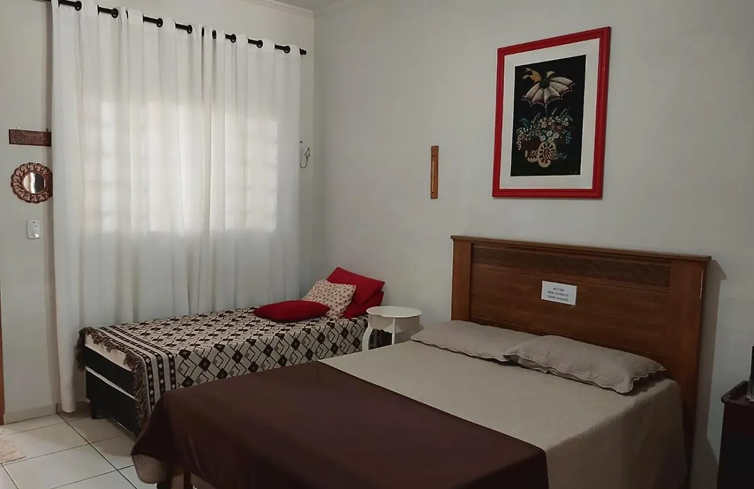 Recanto 22, Casa Para Temporada Com 1 Suite Em Olimpia-1