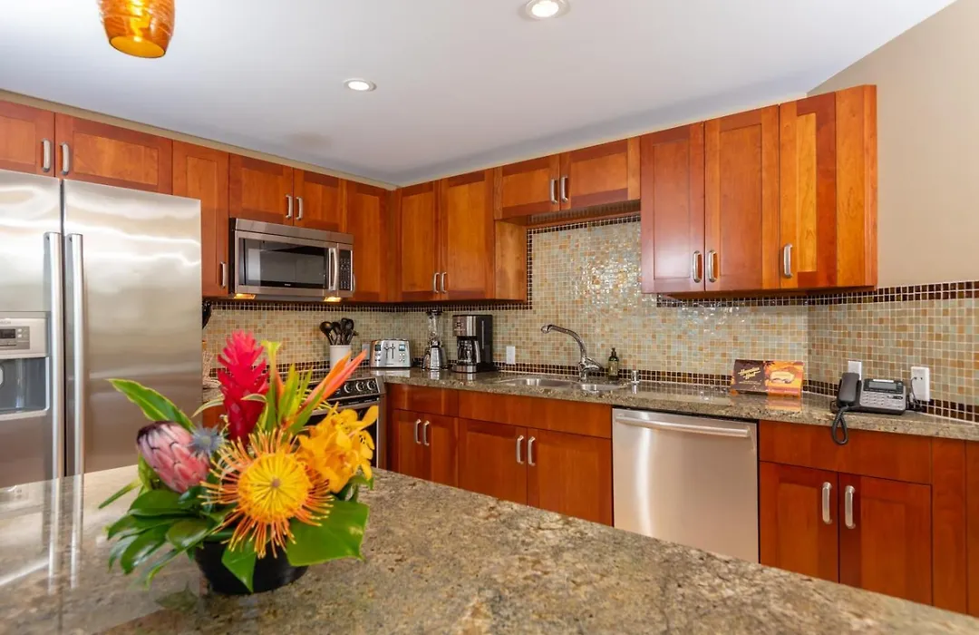 Honua Kai Hokulani 2 Free Rental Cars Kbm Resorts Studio Value Price 2 Units 2 Bedrooms Ml-1329-1