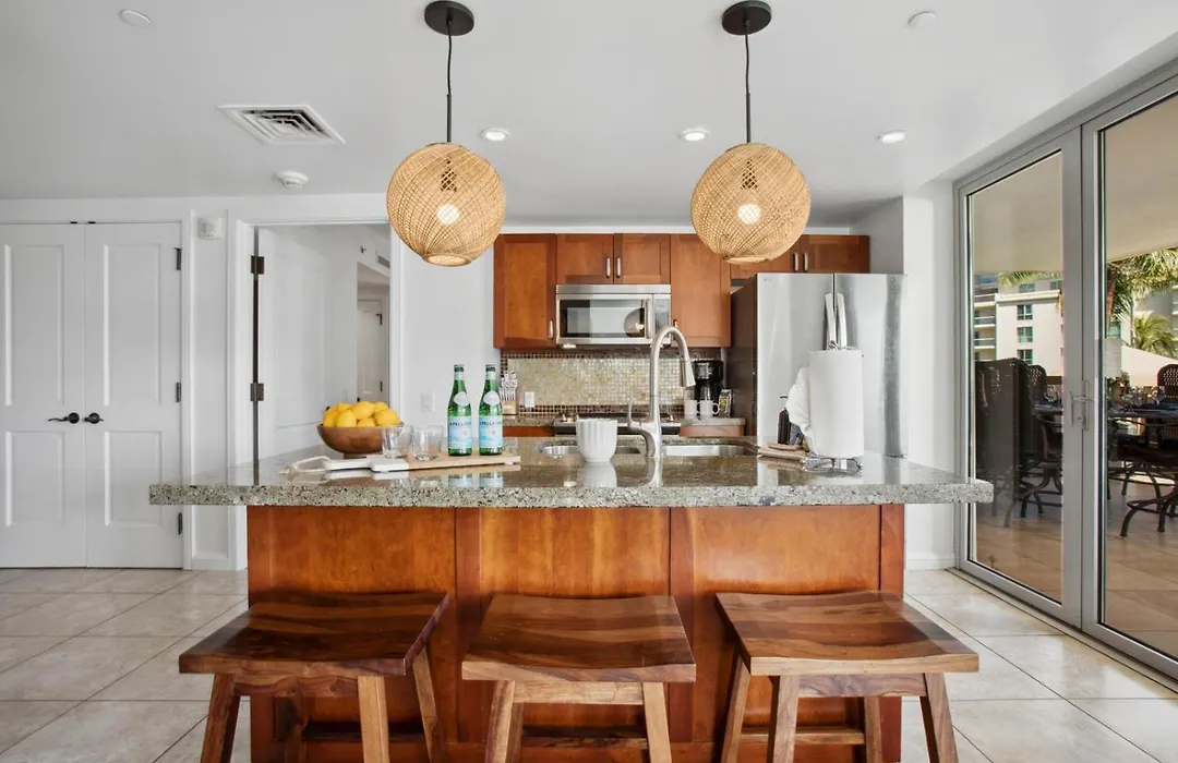 Honua Kai Villas Ocean View 3 Bedroom Sleeps 10 Great For Families Complimentary Car With 6 Nights Hkh Ml-1430 By Kbm-1