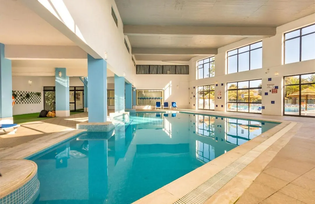 Albufeira Olympics 1Br Apartment With Pool & Balcony, By Hopstays-1
