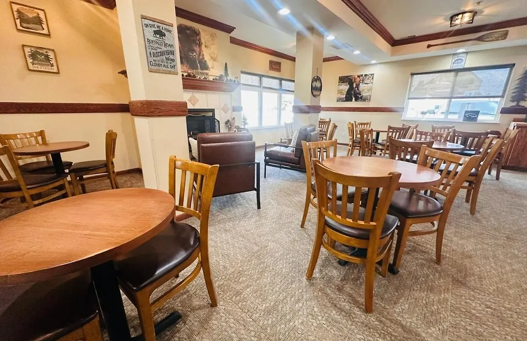 Yellowstone Lodge-1
