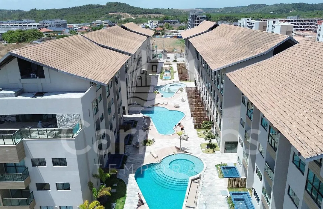 Max Carneiros Suites By Cta-1