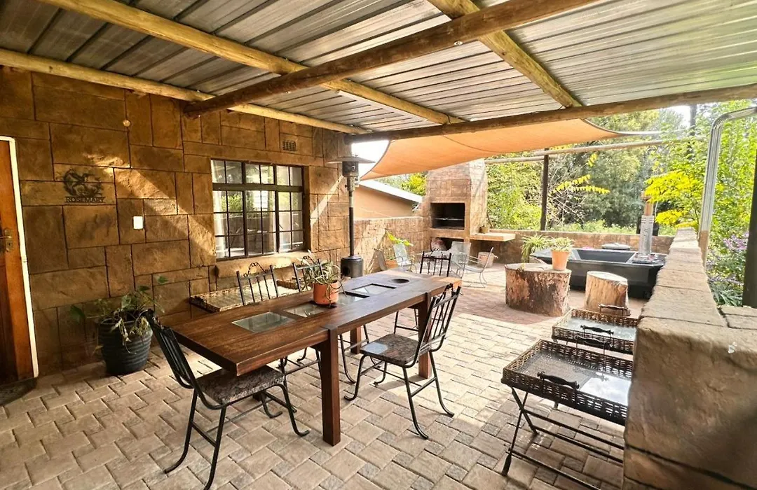 Farm Stay At Rosemary Cottage On Haldon Estate-1