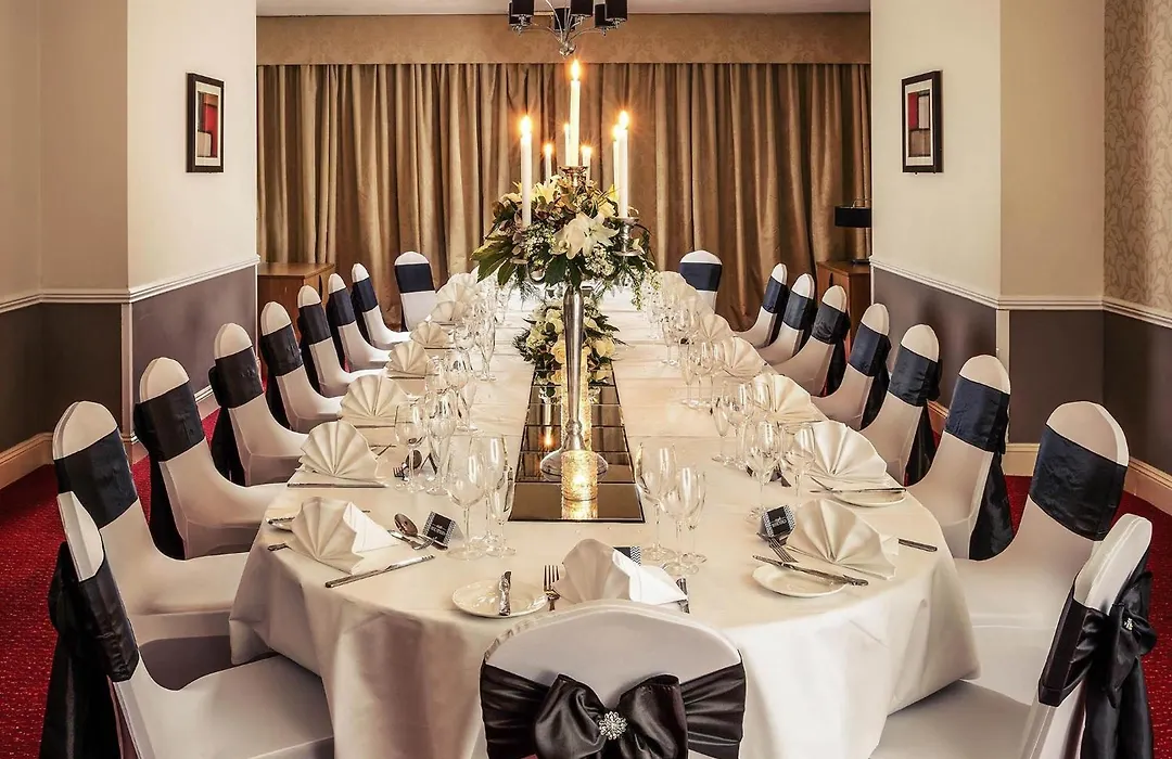 Mercure Maidstone Great Danes Hotel-1