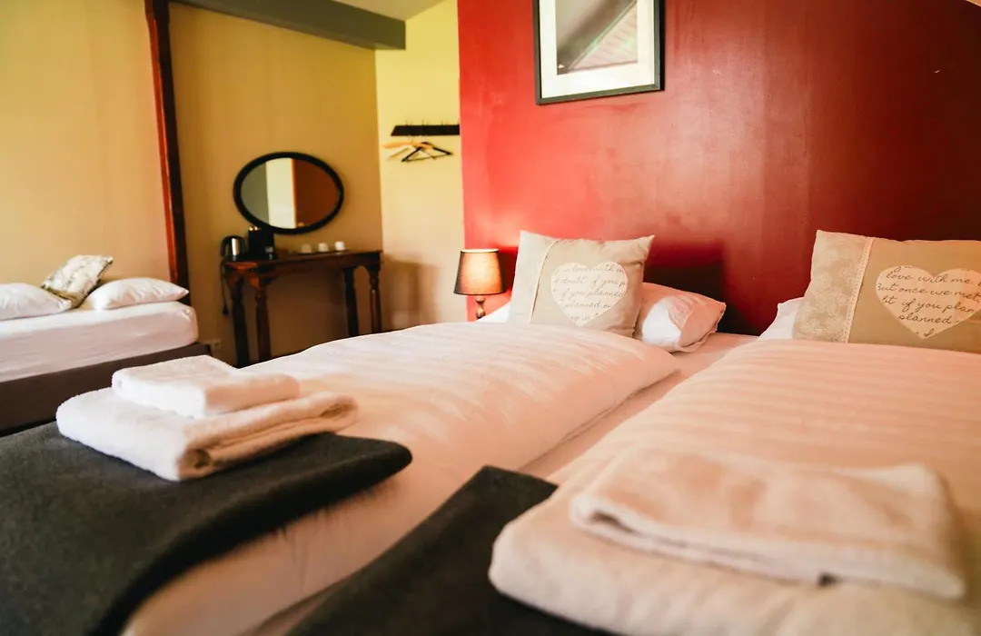 Hotel Hafnarfjall-1