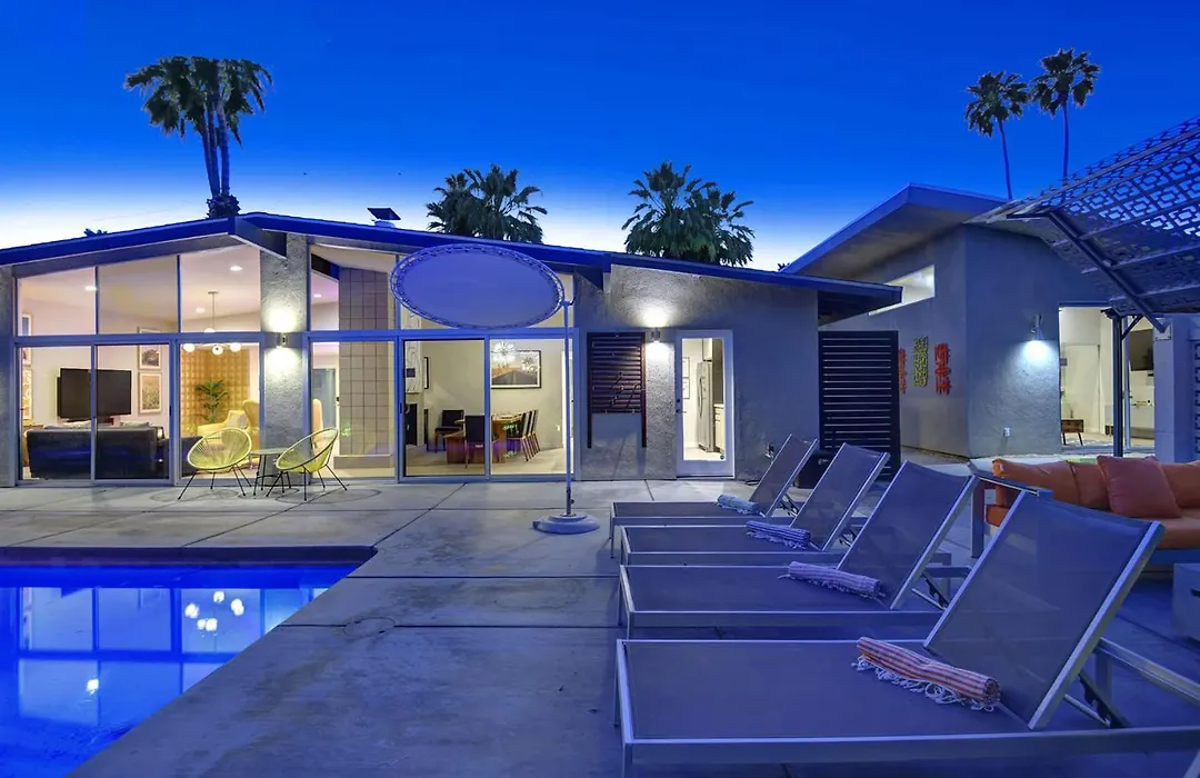 The Brentwood - Alice Lodging-1