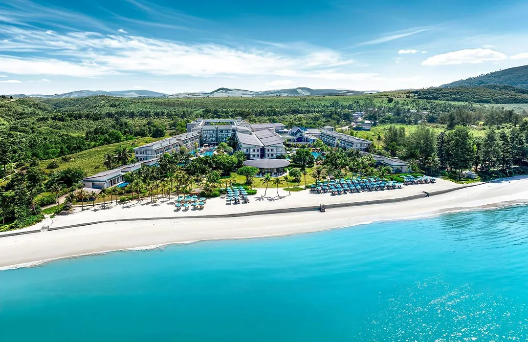 Le Meridien Khao Lak Resort&Spa-1