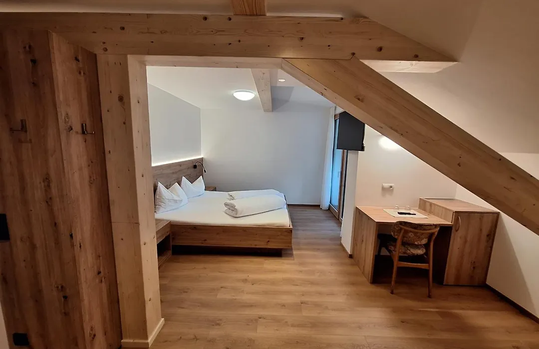 Hotel Pörnbacher-1