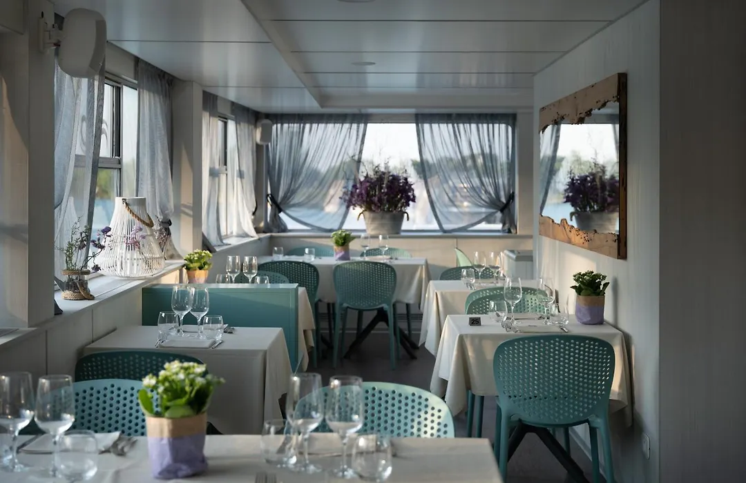 Marina Azzurra Resort-1