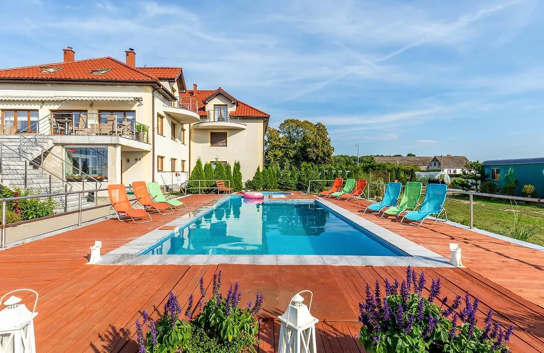 Hotel Nad Morzem - Art-Pension - Dabrowa - Holiday & Spa-1