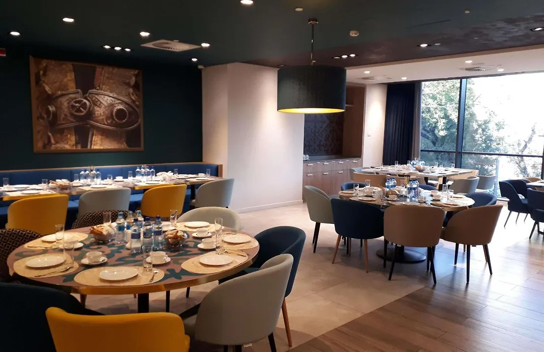 Mercure Almaty City Center-1