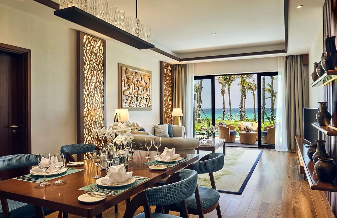 Mövenpick Resort Cam Ranh-1