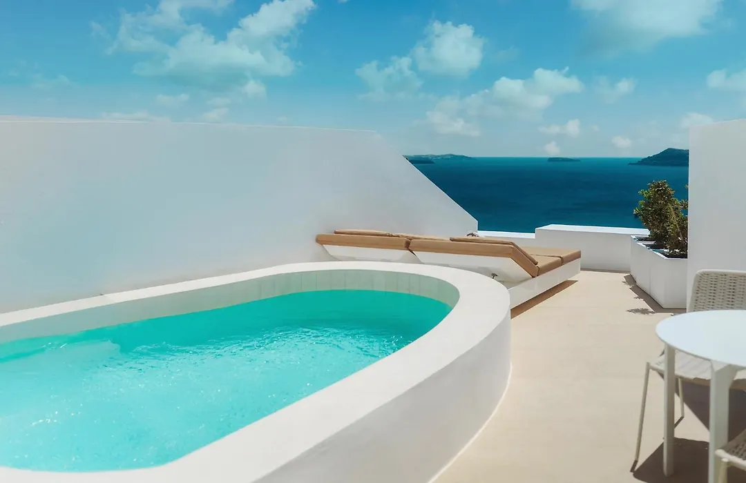 Saint Santorini-1