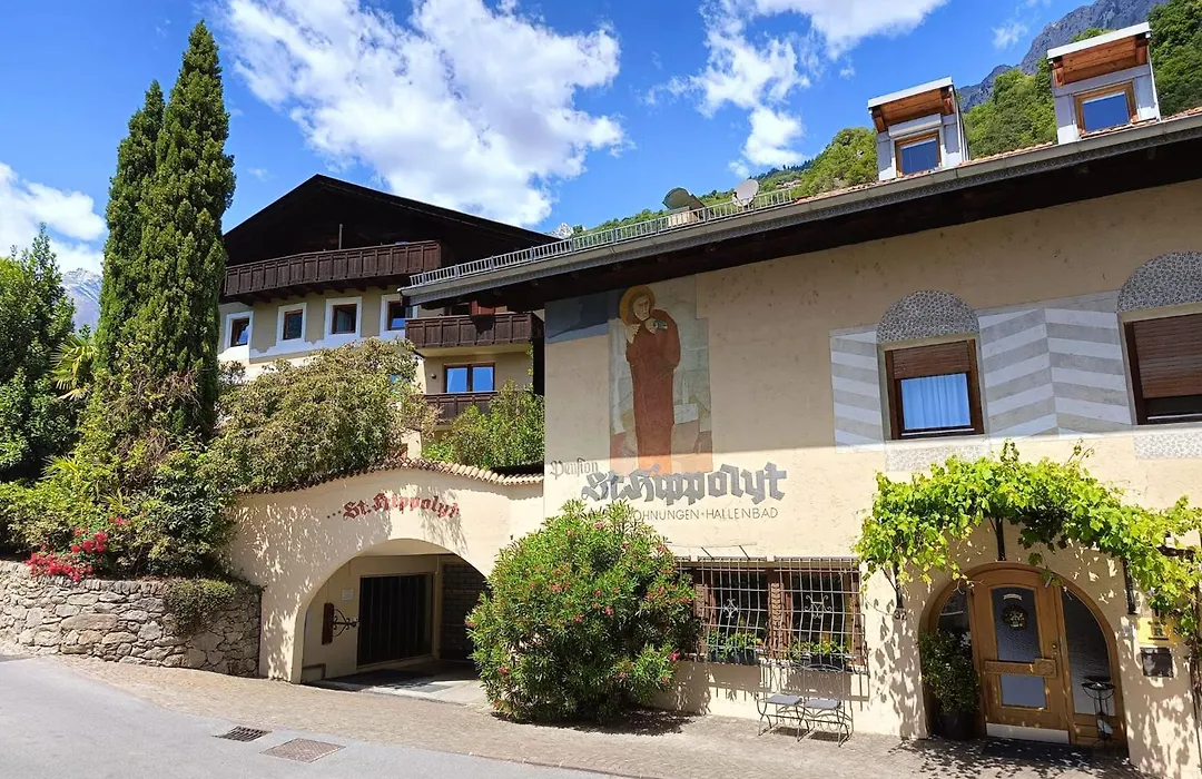 Ferienwohnungen St Hippolyt mit Hallenbad-1