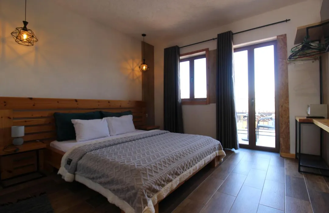 Limni Resort-1
