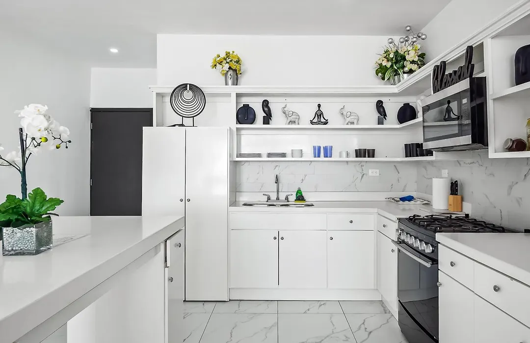 Dog-Friendly Home With Heated Outdoor Pool, Hot Tub, Balcony, Rooftop Terrace-1