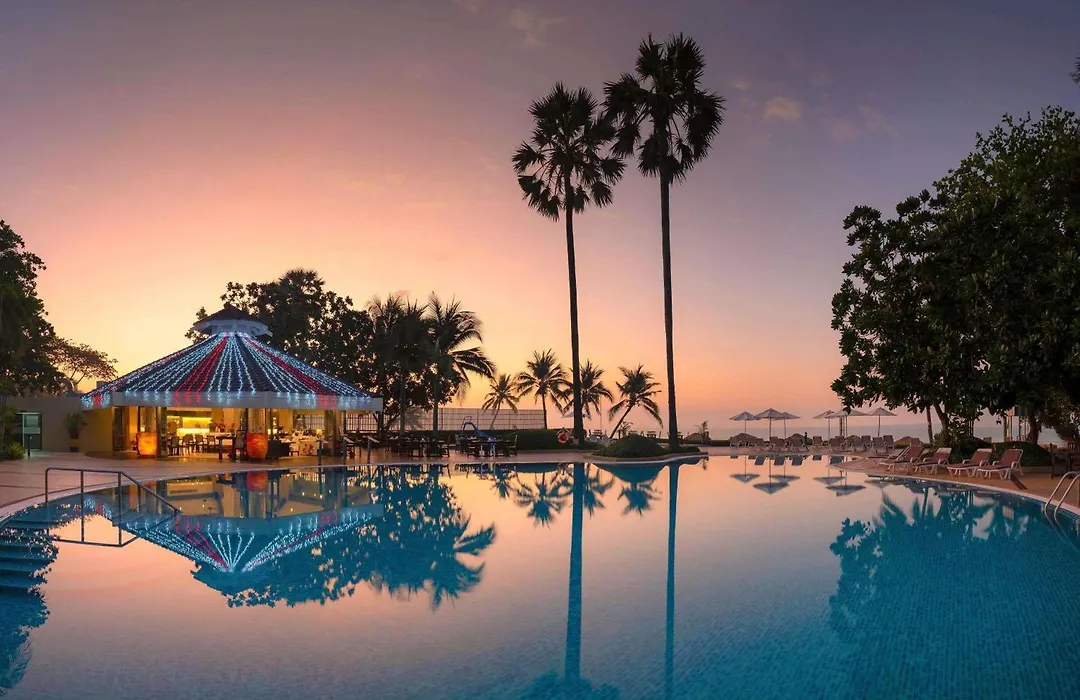 Novotel Rayong Rim Pae Resort-1
