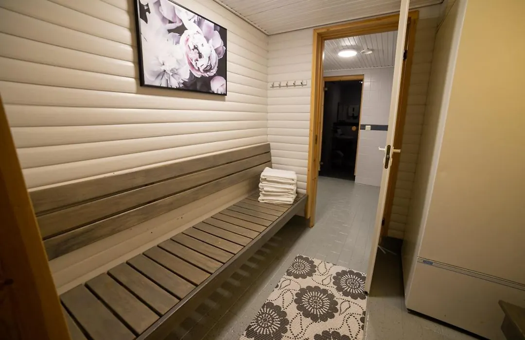 Hotel Lokkilinna-1
