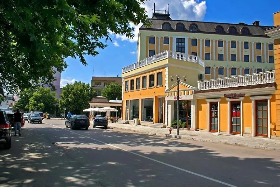 Danube Hotel & Spa-1