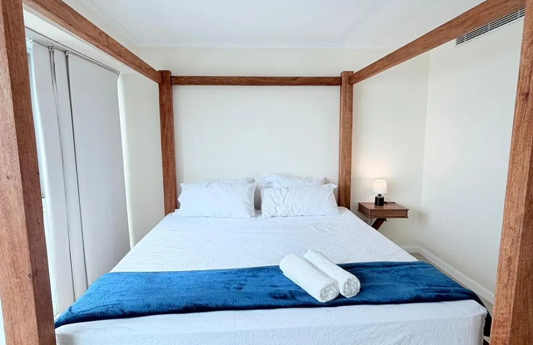 Suite 603, Riverfront, Vista Al Rio, Puerto Santa Ana, Guayaquil-1