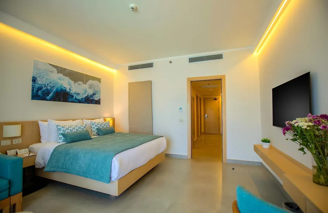 Amwaj Beach Club Abu Soma-1
