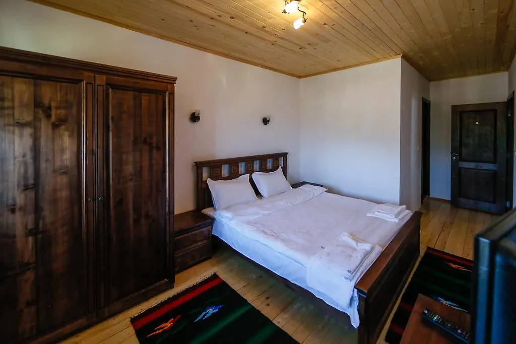 Калпаците - Kalpacite Guest Houses-1