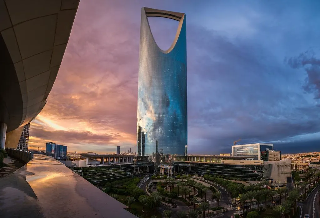 Four Seasons Hotel Riyadh-1