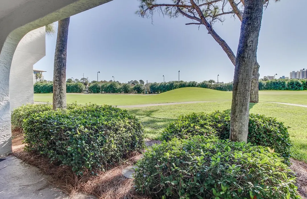 Edgewater Golf Villa #1206-1