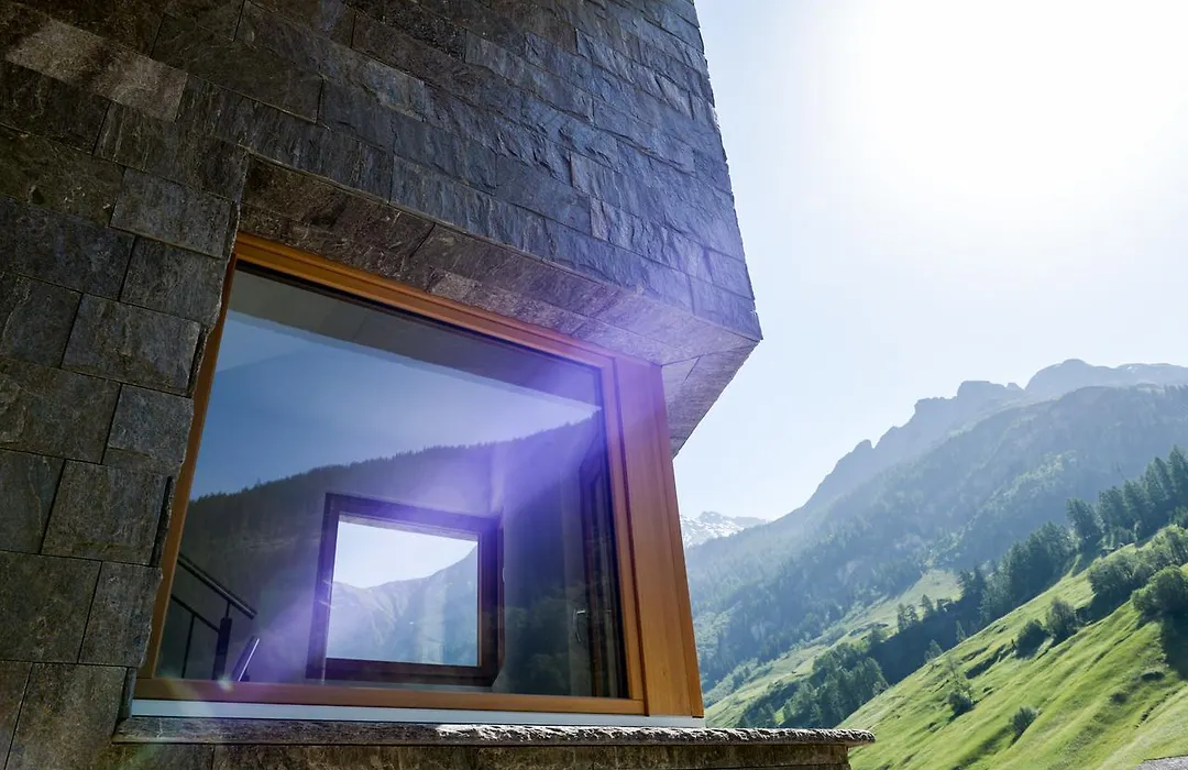 Hotel Steinbock Vals-1