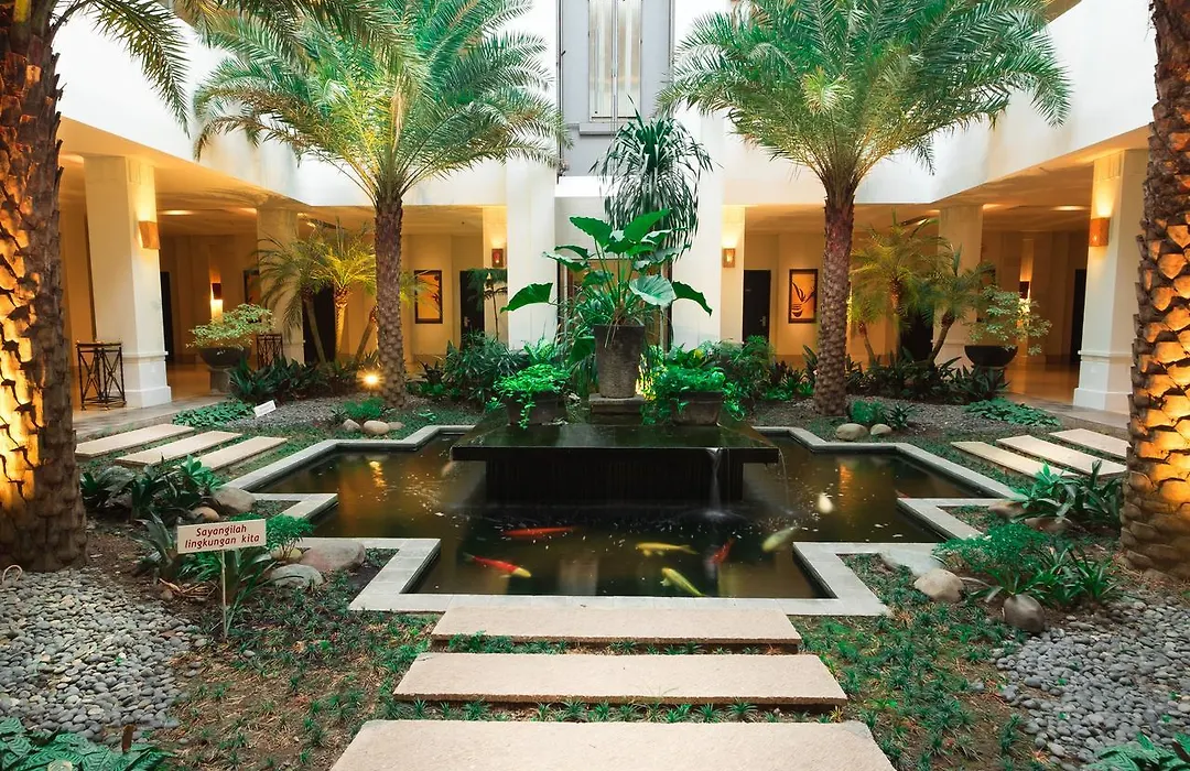 Rattan Inn Hotel-1