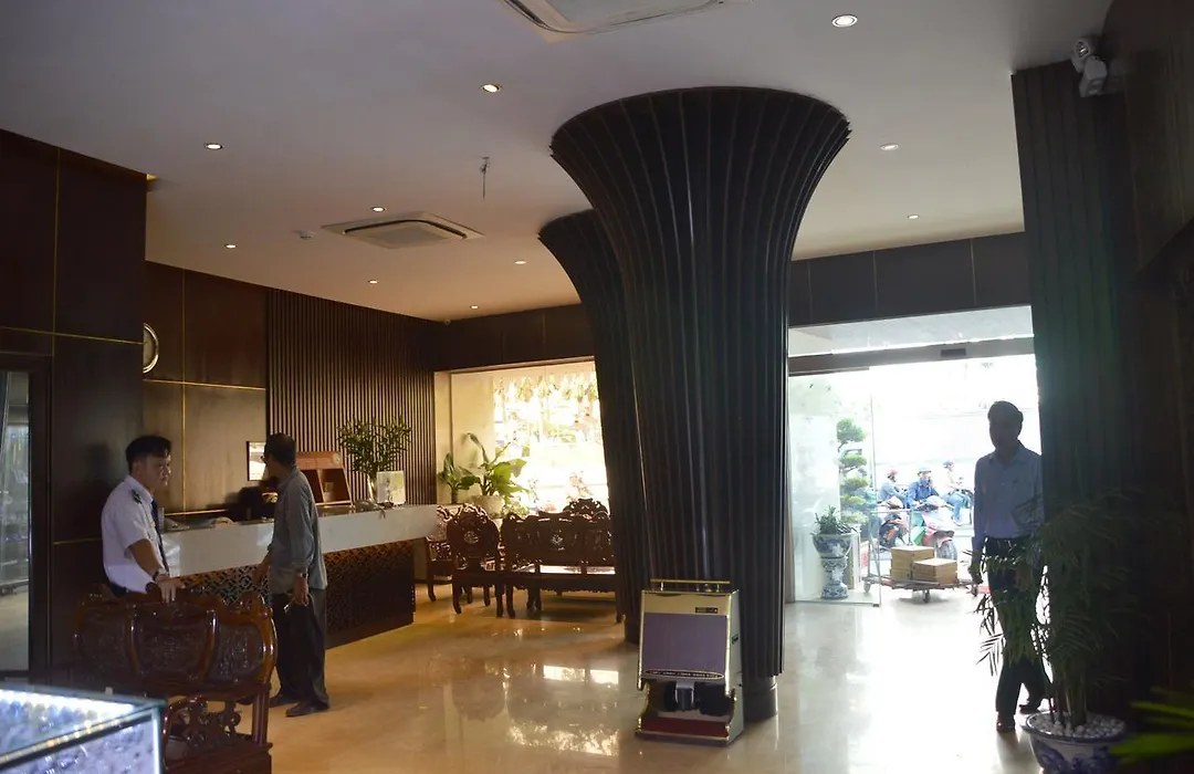 Phu Tho Hotel-1