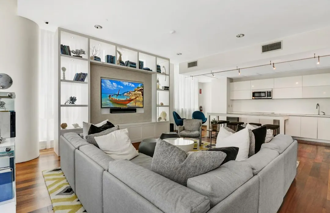 Monte Carlo Miami Suite-1