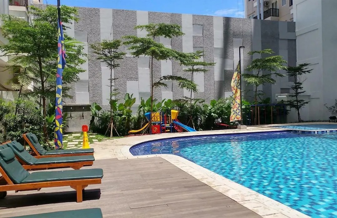 Homey Studio Signature Park Grande Apartment By Travelio-1