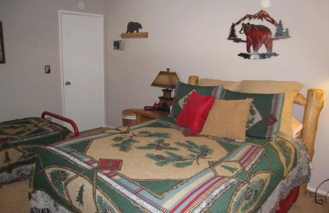 Sierra Manor-1