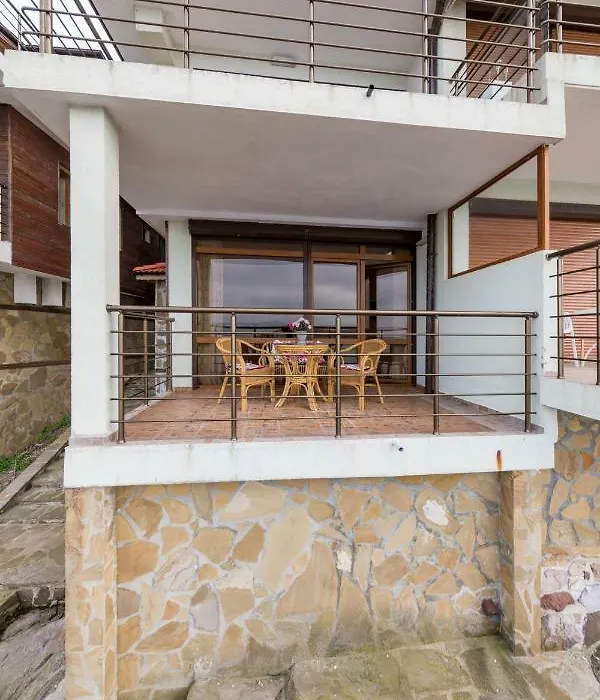 Sozopol Seaside Apartment-1