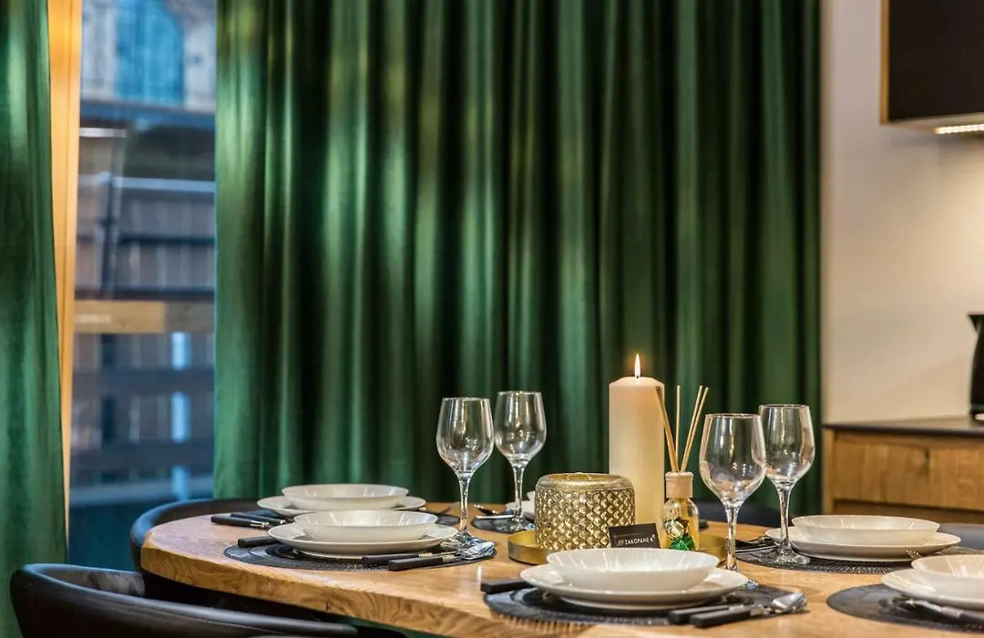 Nowy Komfortowy Apartament & Spa Grizzly De Lux-1