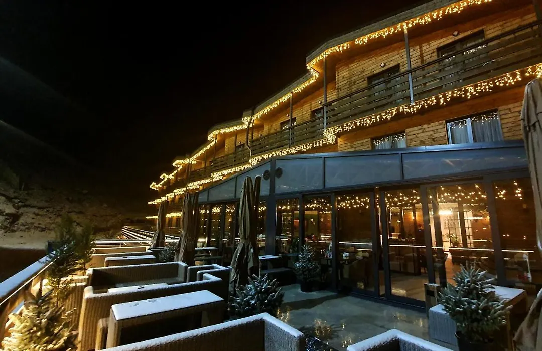 Gudauri Hills Apart Hotel-1