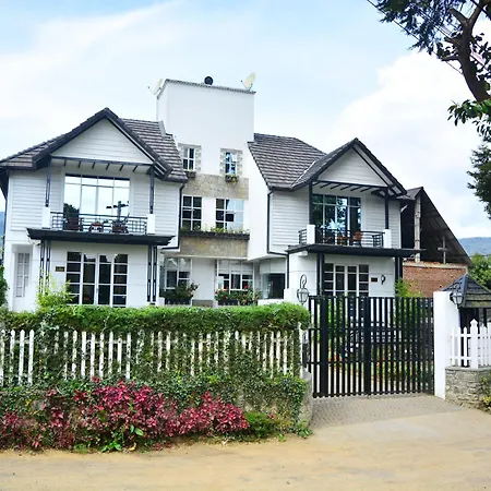 Unique Cottages-3