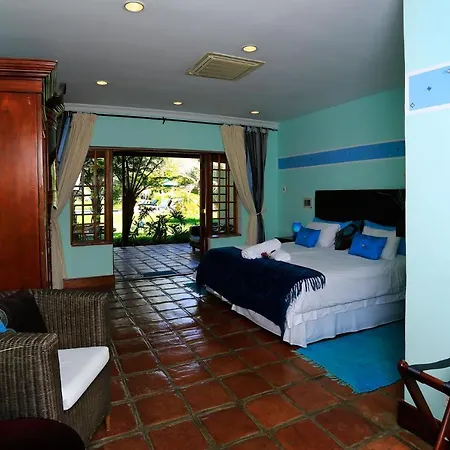 Orange-Ville Lodge & Guesthouse-3