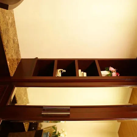 Lk Residence-3