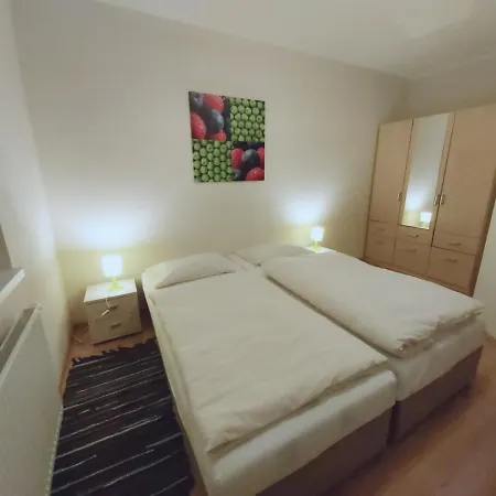 Mountain Village Apartment Pinewood ***-3